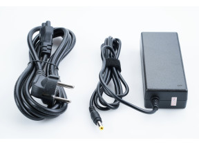 Bloc d\'alimentation c14 15v-5,0a pour lcd tv/monitor PSE50014EU