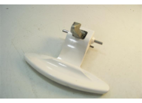  bloc porte et hublot - poignée 65584