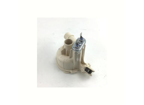 CAPOT DE POMPE AVEC ELEMENT CHAUFFANT 1200W