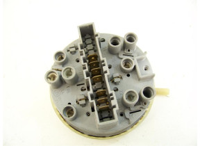 Inter.de niveau 85/40 165/110 1974944