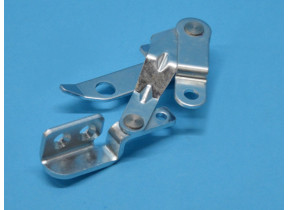 Mécanisme d\'assemblage de porte coulissante 823734