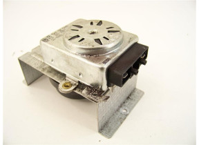 Moteur verrouillage 3370106019