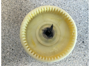 Pignon d\'entrainement pour tronconneuses serie pks 73110210