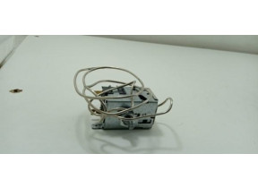 Thermostat 077b-6828 c post l.403 rohs C00143901