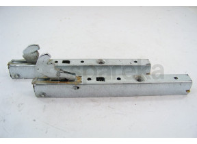 Charniere porte four ex/37 bf2022 (dr ou gauche) 210100076