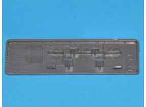 Petite cache avant sup. gauche HK1468312