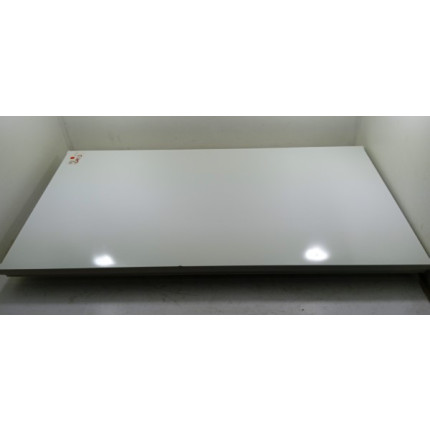 Porte blanche 538x