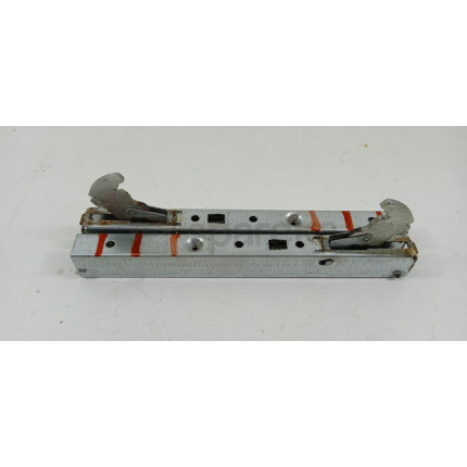 Front door hinge*shorter type* - <span>410100129</span>